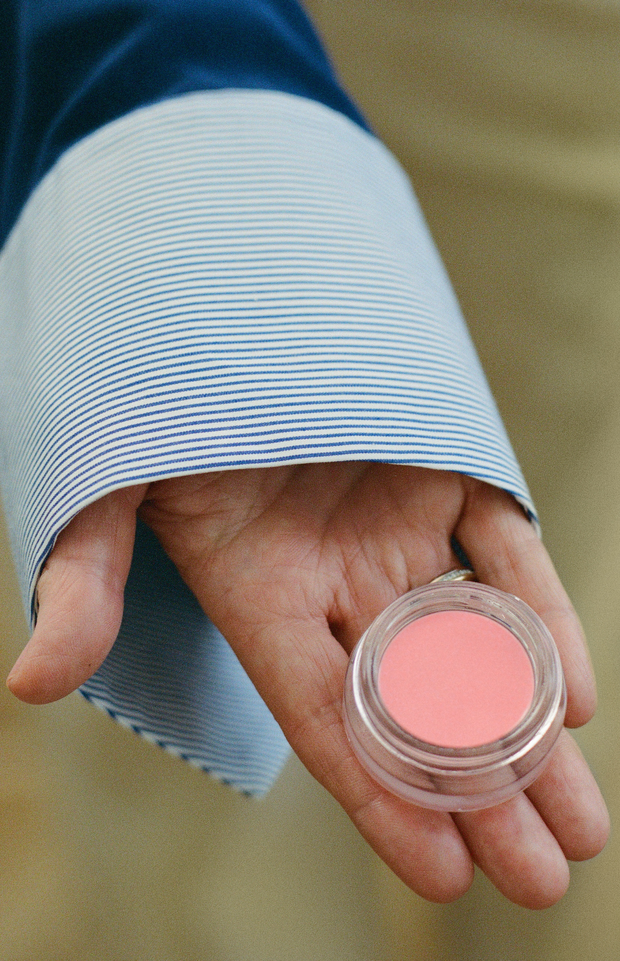 Румяна (Bouncy Blush) MF058W-2.11-004 