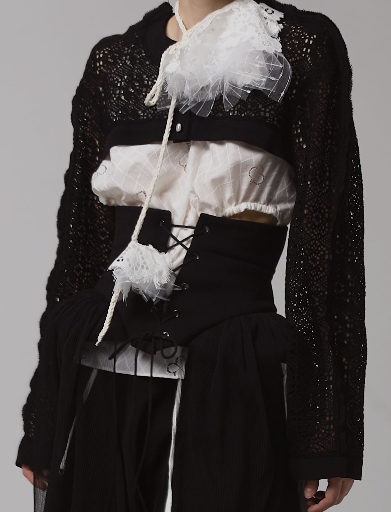 Украшение Lace Flowers