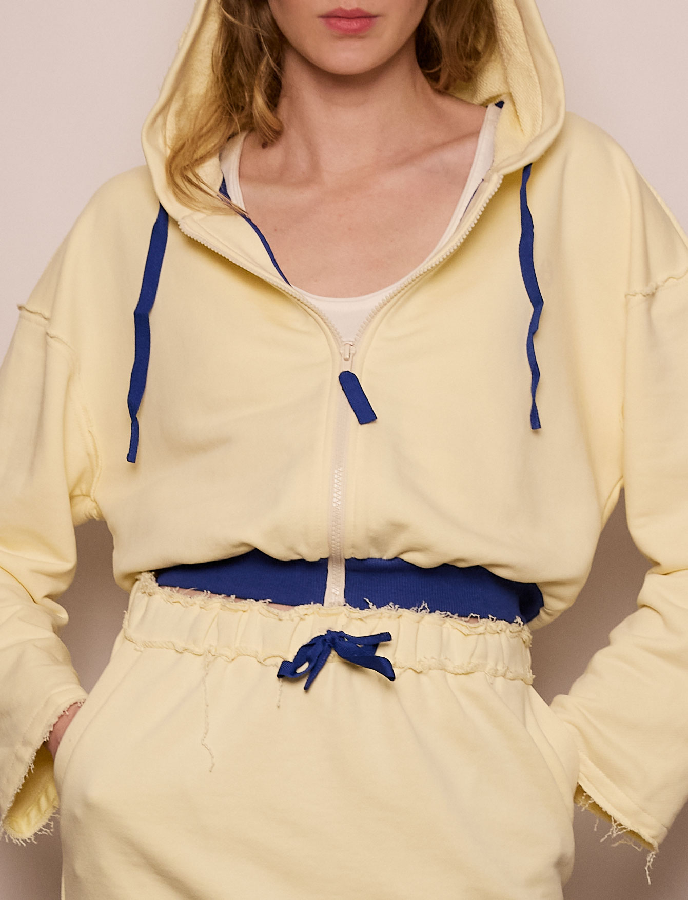 Костюм спортивный №38 Petite
